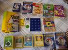 Pokemonkartensammlung abzugeben PLUS Spielfeld