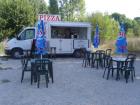 Spende von Pizza LKW