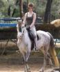 Nettes zuverlässiges Mädchen sucht Reitbeteiligung