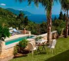 Elegante Villa in ruhiger Lage auf Korfu zu verkaufen - Greekproperty24. com