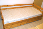 Kinderbett mit Matratze ca. 90x200