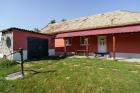 Renoviertes Haus und Mobil-Home in Busince / Slowakei
