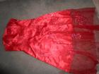Abendkleid rot gr. 40-42 mit schulerschal. 1x getragen