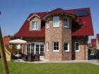 Ostsee-Ferienhaus Ahoi mit Whirlpool Kamin Sauna und WLAN am Schönberger Stran