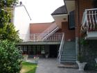2 Landhäuser liegen in der Naehe von herrlichen und namhaften Gebiet der Langhe
