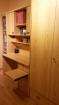 Kinderzimmer Jugendzimmer Kleiderschrank Schreibtisch Vitrine