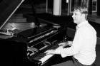 Pianist für Ihre Hochzeit / Empfang / Trauung