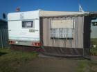 Campingplatz mit Wohnwagen Knaus Azur 510TF in 24217 Schönberg