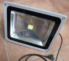 LED 50W Außen und Innen Flutlicht Fluter Strahler Scheinwerfer IP65 mit Kabel un