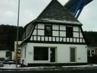Freistehendes EFHs. mit Ladenlokal Kundenparkplätze u. gr. Grundstück
