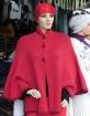 Damen Poncho Jacke aus Alpakawolle mit passender Mütze
