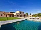 Vermietung von Fincas auf Mallorca mit Pool am Strand und in Strandnähe